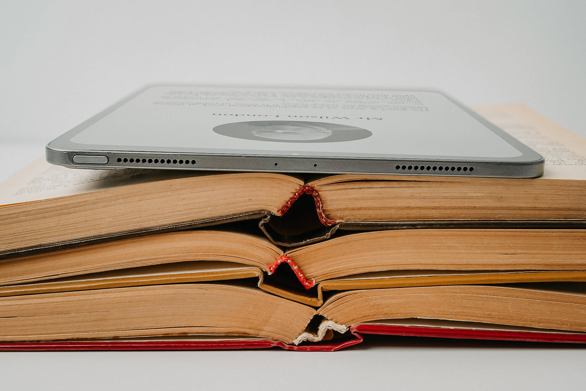 Ebook Czy Papier – Co Wybrać?